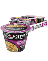 NISSIN Top Ramen tonkotsu frontal mostrando etiqueta y tamaño, conveniencia inmediata
