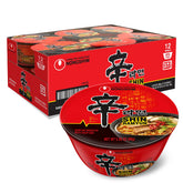 Nongshim Shin Ramyun vaso frontal mostrando etiqueta clara y práctico consumo