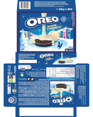 Oreo Snowy Enrobed apiladas mostrando recubrimiento cremoso y textura