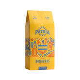 Patria bolsa frontal mostrando etiqueta y beneficio de sabor equilibrado