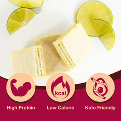 ProtiDIET oblea abierta mostrando relleno cremoso para un snack proteico