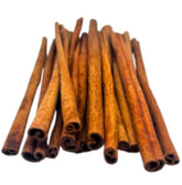 Raw Essentials canela Cassia frontal mostrando ramas enteras y beneficio de calidad