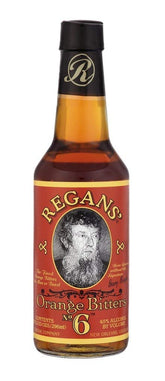 REGANS' NO. 6 botella frontal mostrando volumen y diseño, añade complejidad cítrica