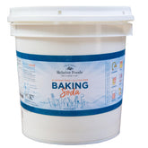 Relative Foods cubeta de 10 lb mostrando el envase y la etiqueta, ideal para ahorro