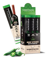 Ribbonwire Ranch palito de res jalapeño frente del empaque muestra beneficios de origen orgánico