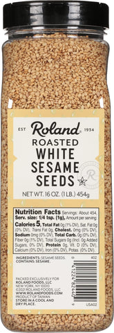 Roland Foods paquete frontal de semillas de sésamo blancas con etiquetado claro y aporte culinario