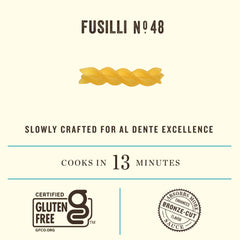 Rummo fusilli en plato con salsa demostrando buena retención