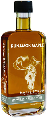Runamok botella frontal 250 ml mostrando vidrio elegante y color profundo