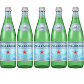 San Pellegrino botella frontal mostrando elegancia y frescura