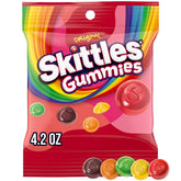 Skittles mostrando el paquete frontal con colores vivos y fácil apertura