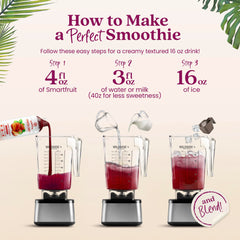 Smartfruit vertiendo puré en vaso para batido, añade fruta real