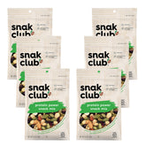 Snak Club frente del paquete resealable mostrando marca y mezcla