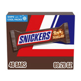 SNICKERS empaque frente mostrando caja de 48 barras y fácil almacenamiento