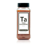 Spiceology bote frontal mostrando la etiqueta y el tamaño de 22 oz para uso versátil