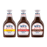 Sweet Baby Ray's pack frontal con las tres botellas y etiquetas claras mostrando variedad