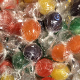 SweetGlob paquete frontal de 2 libras mostrando colores surtidos y facilidad para compartir