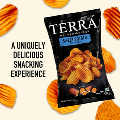 Terra chip en mano para comparar tamaño y porción práctica