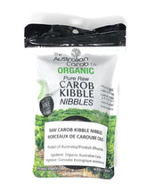 The Australian Carob Co. paquete frontal que muestra kibble orgánico y crudo como snack saludable