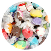 THE HAMPTON CANDY COMPANY bolsa delantera mostrando 1 libra de taffy surtido fresca