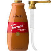 Torani botella frontal de salsa de caramelo mostrando diseño y capacidad, facilita servicio rápido