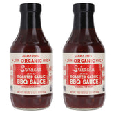 Trader Joe's sriracha vista frontal mostrando la botella y la etiqueta clara