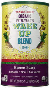 Trader Joe's empaque frontal Wake Up Blend 28 oz mostrando etiqueta clara y beneficio de origen