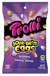Trolli primer plano del frente del paquete mostrando diseño y tamaño