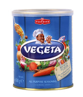 Vegeta bote frontal mostrando marca y formato práctico