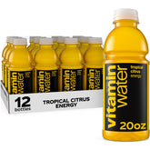 vitaminwater foco frontal del pack de 12 mostrando la presentación y conveniencia