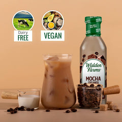 Walden Farms comparación de tamaño con una taza para escala, fácil porcionado y uso diario