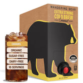 Wandering Bear caja frontal mostrando el diseño y beneficio de cold brew orgánico