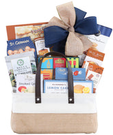Wine Country Gift Baskets canasta frontal lista para regalar, presentación elegante y práctica