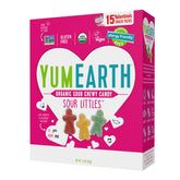 YumEarth empaque frontal mostrando caja con 15 sobres y beneficios claros