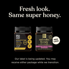 100% Pure New Zealand Honey tarro abierto con cuchara, listo para uso diario