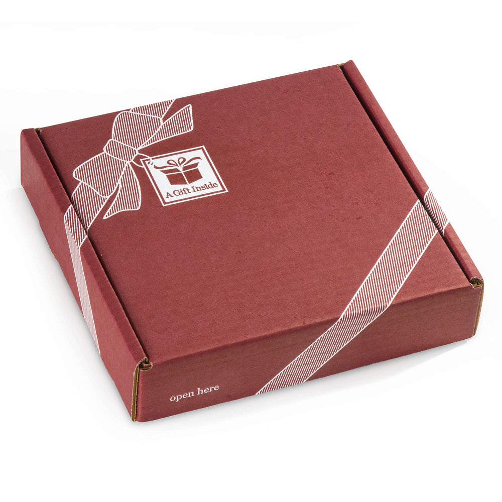 A Gift Inside comparación de tamaño con mano, muestra capacidad de la bandeja