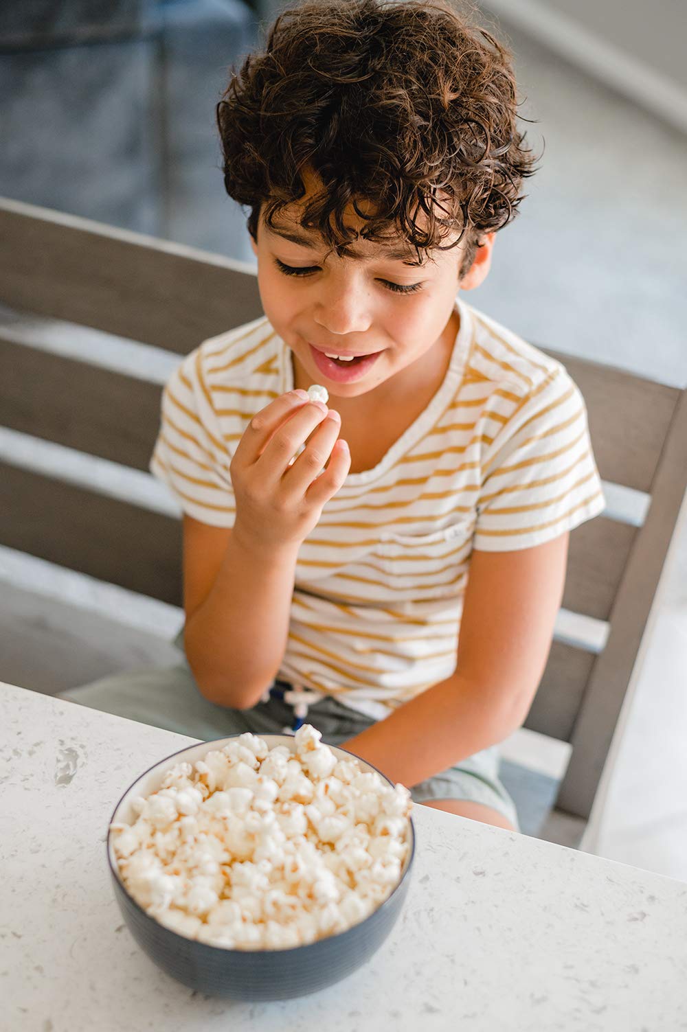 Amish Country Popcorn granos almacenados en tarro hermético para conservación óptima