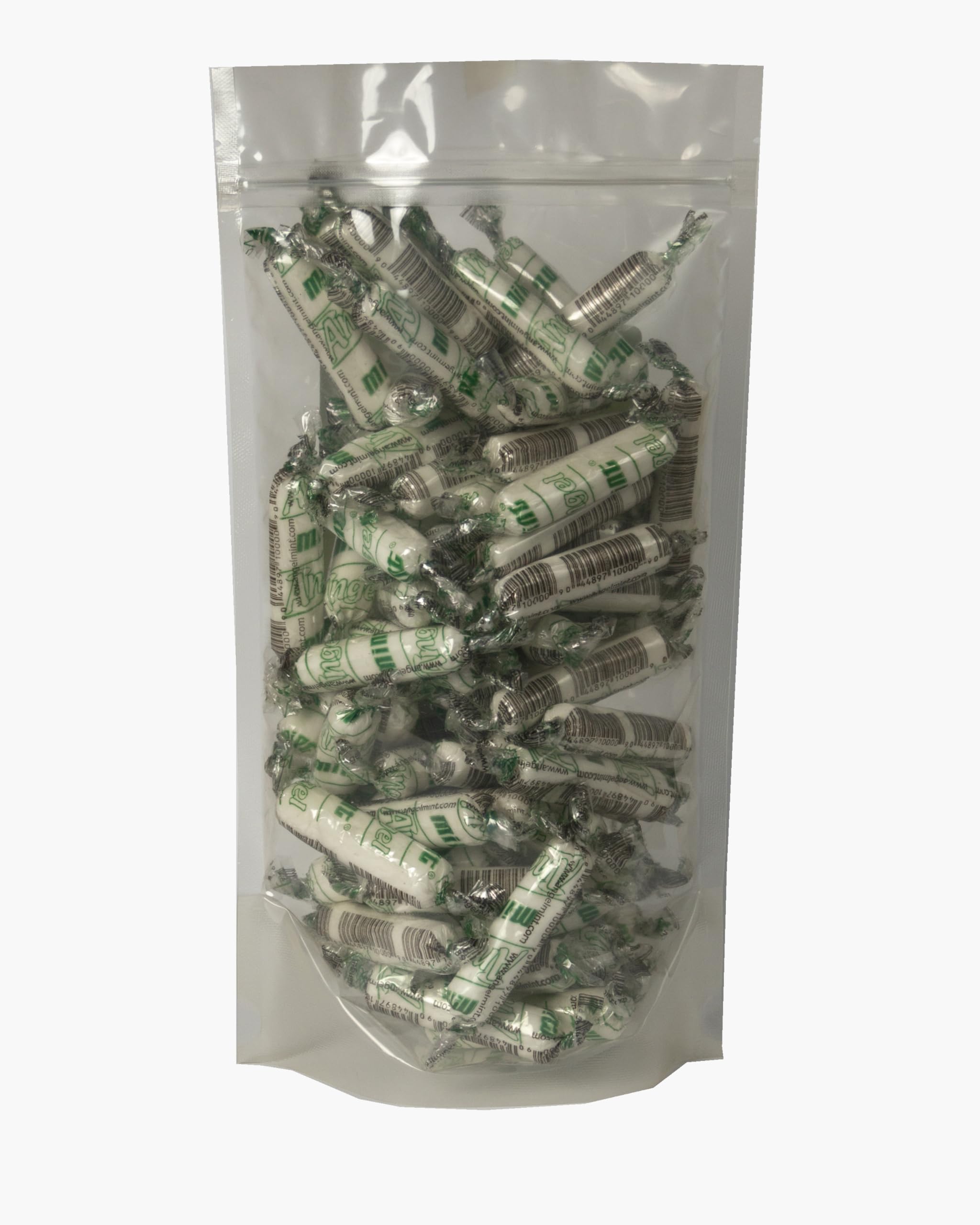 Mano sosteniendo una menta Angel Mint para indicar tamaño real y facilidad de tomar