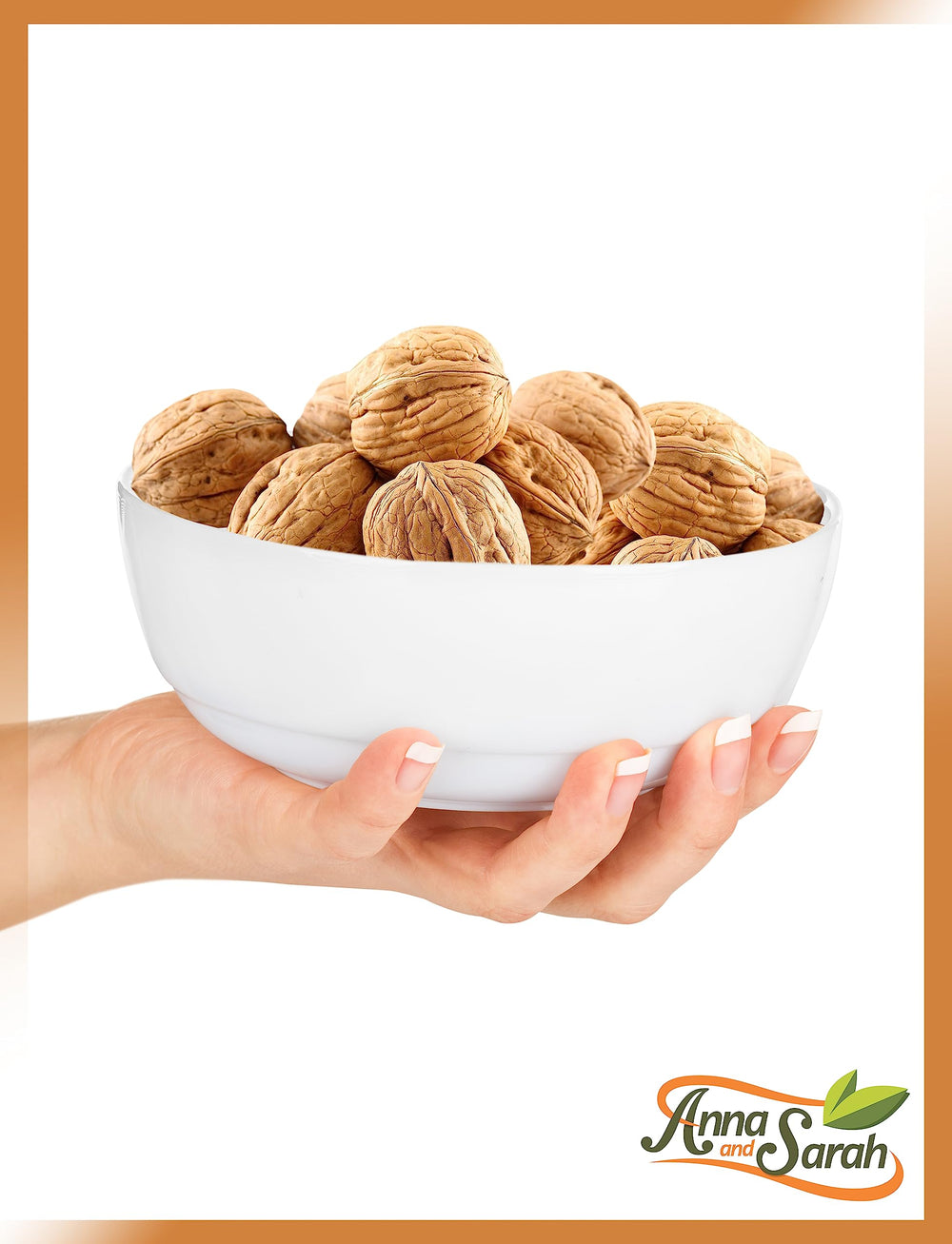 Anna and Sarah cuenco con nueces peladas listo para cocinar