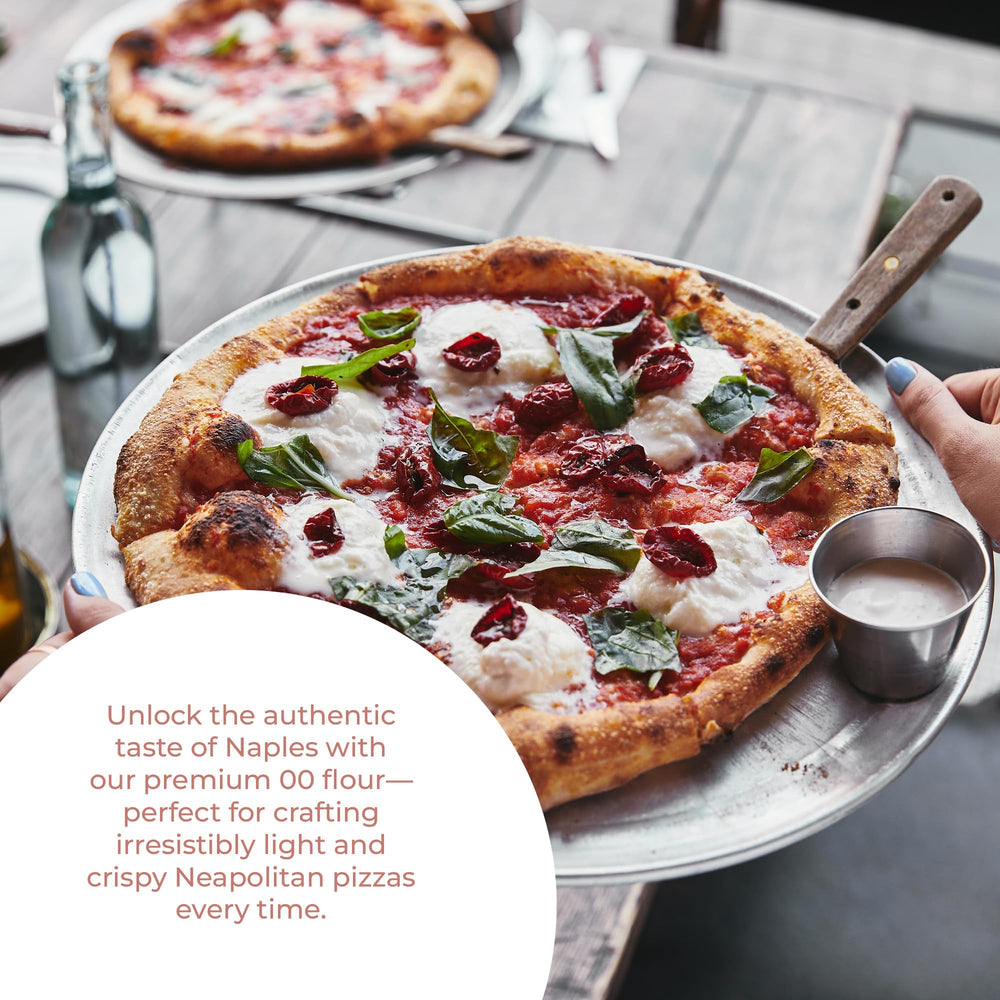 Antimo Caputo pizza horneada con masa estirada, buen crujiente y borde leve