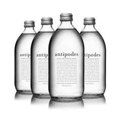 ANTIPODES pack de 4 botellas en vidrio, presentación premium y pureza