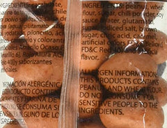 Arachi bolsa 3 lb junto a una mano para referencia de tamaño
