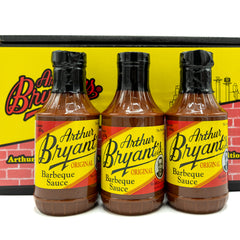 Arthur Bryant's frente de botella con etiqueta visible y atractivo clásico