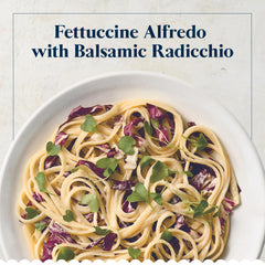 Barilla porción de fettuccine en plato listo para servir, ideal para familia