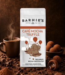 Barnie's Coffee Tea Co. taza servida realzando notas de chocolate