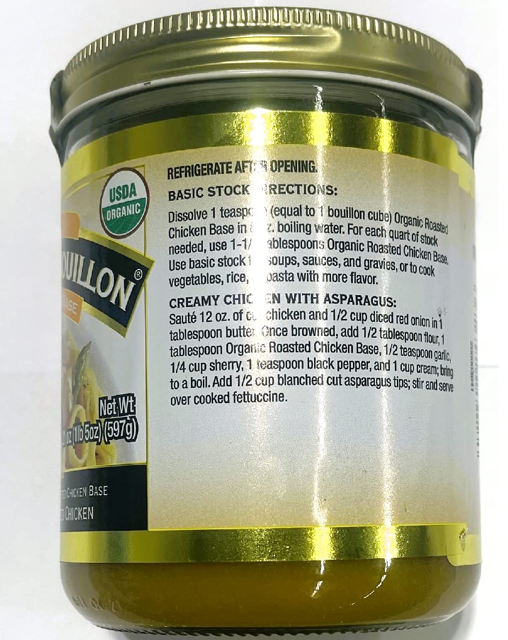 Better Than Bouillon base añadida a una sopa casera realzando sabor y apariencia