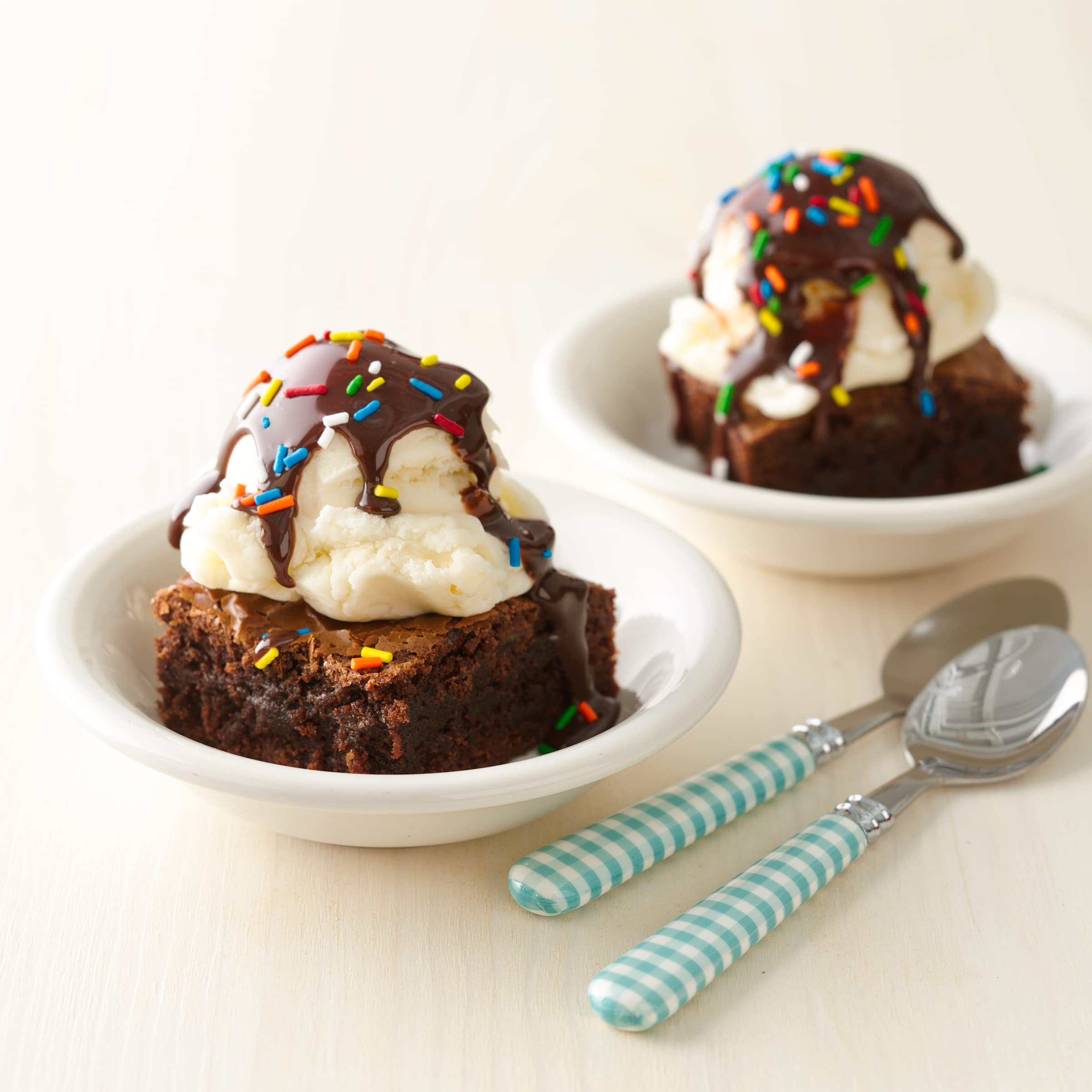 Betty Crocker cacao en polvo cercano mostrando riqueza de sabor