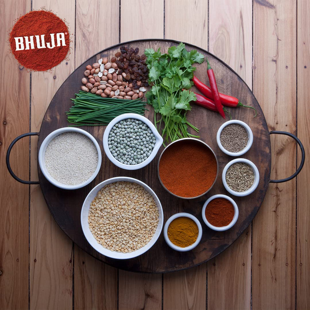 Bhuja como topping en ensalada aportando crocancia y sabor
