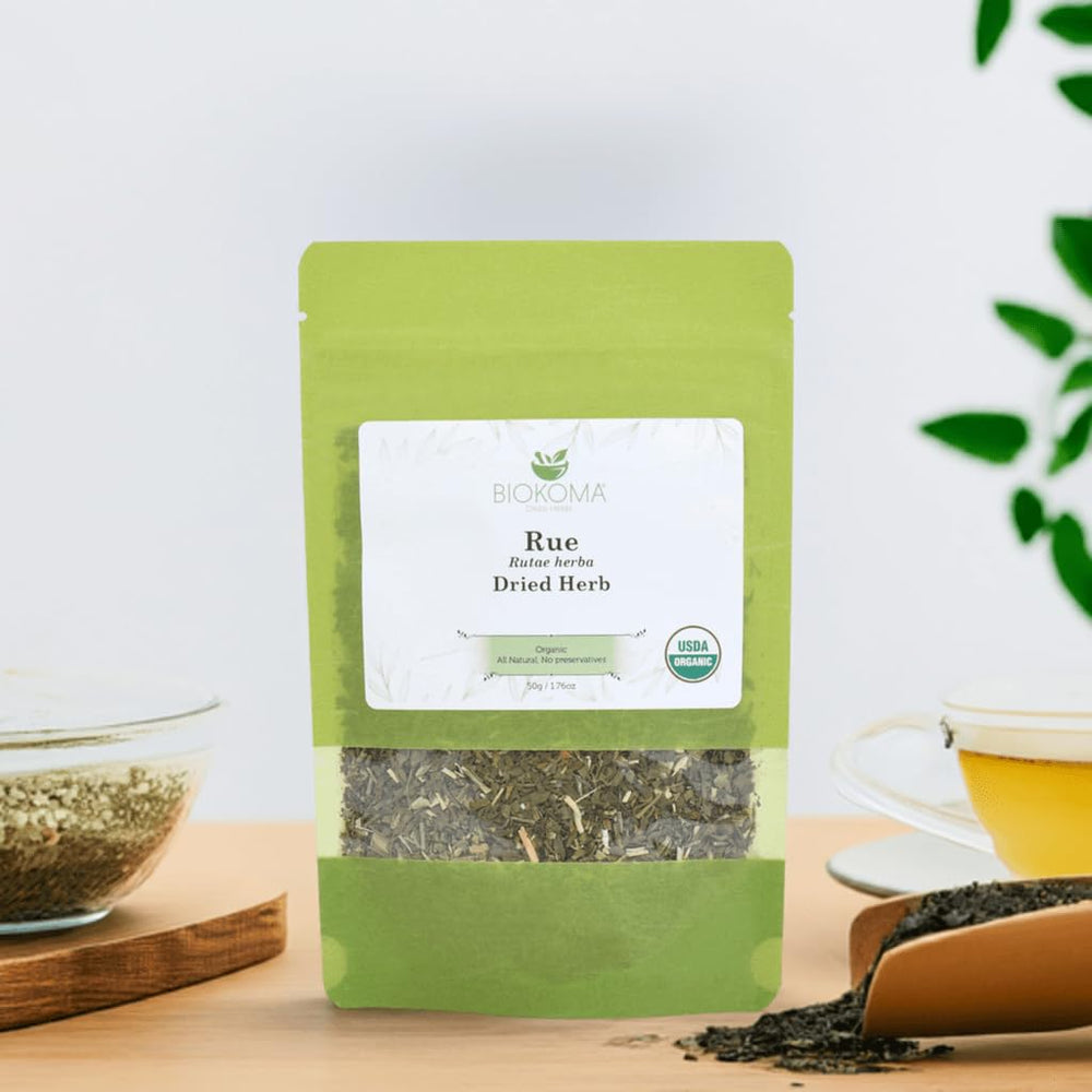 Biokoma bolsa 50g junto a regla para comparar tamaño práctico