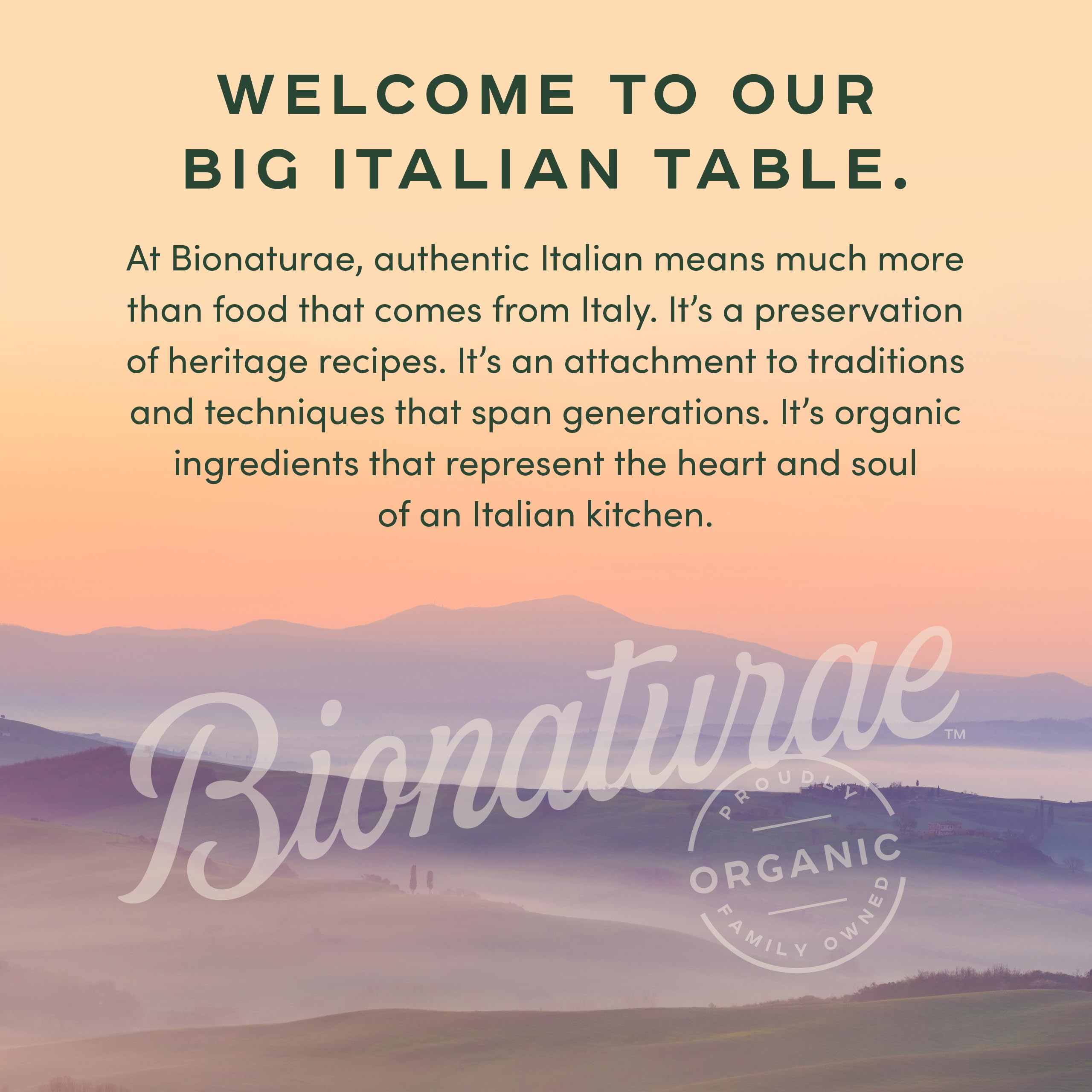 bionaturae escena de cocina con pasta Bionaturae lista para servir en familia