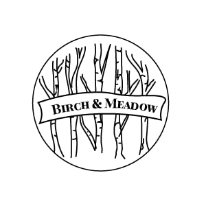 Birch & Meadow envase abierto con cuchara medidora listo para añadir a recetas